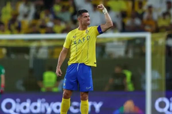 Hat-trick Ronaldo Jaga Asa Al-Nassr di Liga Pro Saudi