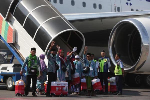 Hari Ini, 9,070 Jamaah Haji Diberangkatkan ke Tanah Suci