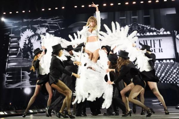Female Rage: The Musical Taylor Swift Pecahkan Rekor di Swedia