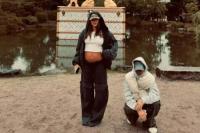 Pamer Baby Bump, Hailey Bieber dan Justin Bieber Siap Dipanggil Mom and Dad