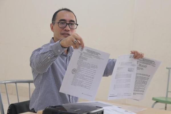 Hukum Tak Kunjung Jelas, Benny Wullur Tantang Hotman Paris Duel Tinju