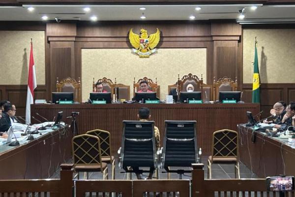 Sahroni Bantah Ketum NasDem Perintahkan Organisasi Garnita Bagikan Sembako