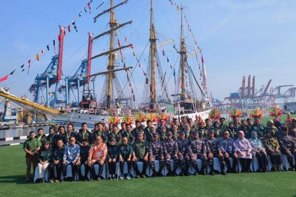 Tanaman bisa menjadi rempah karena ada pengetahuan orang-orang selama bergenerasi. (Masyarakat perlu) Pengetahuan tentang tanaman mana yang memberi manfaat bagi kehidupan, baik pangan, kesehatan, obat-obatan, dan lain-lain, termasuk di Ternate.