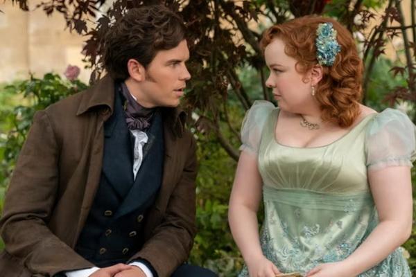 Penggemar tak Rela Sosok Alter Ego Penelope `Lady Whistledown` Dihilangkan dari Bridgerton
