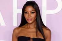 Supermodel 90-an Naomi Campbell Lahirkan Dua Anaknya Lewat Surrogate Mother