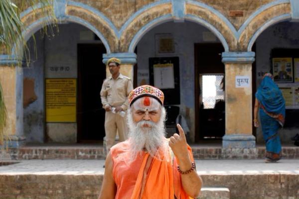 Oposisi India Manfaatkan Kasta dan Konstitusi untuk Mengejutkan Modi dalam Pemilu