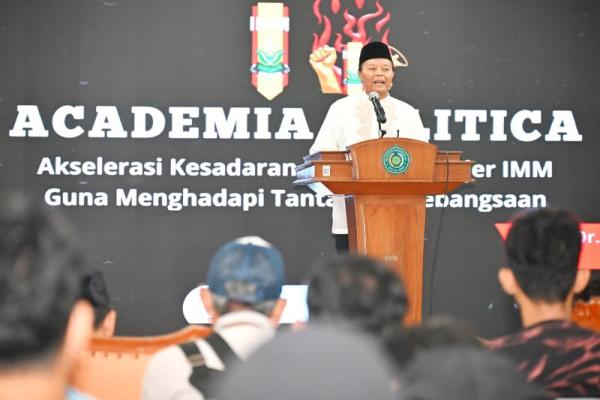Academia Politica IMM, HNW: Generasi Muda Harus Mempunyai Kesadaran Pentingnya Berpolitik