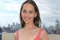 Bintang Game of Thrones Emilia Clarke Bercita-cita Jadi Sutradara