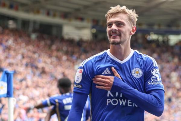 Chelsea menyepakati pembelian Kiernan Dewsbury-Hall dari Leicester City, dengan biaya mencapai 30 juta pounds.