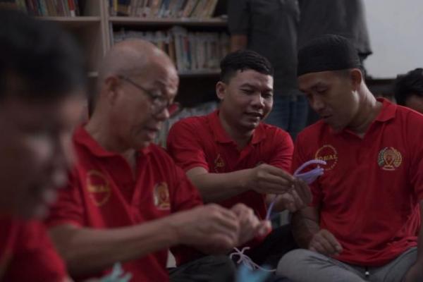 Lapas Kelas IIA Salemba bersama dengan Universitas Budi Luhur berikan pelatihan keterampilan ke warga binaan.