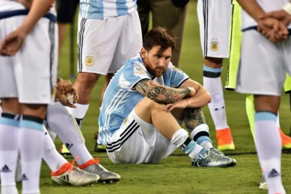 Messi mengatakan bahwa kegagalan itu terjadi karena dia belum sempat berlatih sebelumnya. Messi baru diturunkan pelatih Lionel Scaloni setelah mengalami cedera.