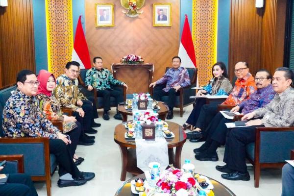 Bertemu Wantimpres, Ketua MPR Ingatkan Pesan Wiranto