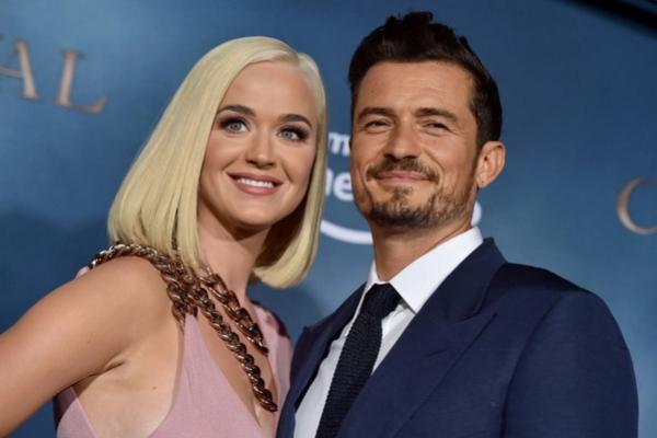 Katy Perry Ledek Wajah Orlando Bloom yang tak Menua, Kesaktian Peri atau Bajak Laut?