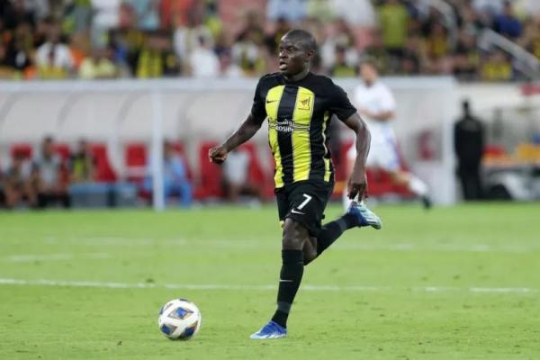 West Ham United dipastikan gagal mendapatkan jasa N`Golo Kante, setelah klubnya, Al-Ittihad menolak tawaran dari klub Liga Premier tersebut.