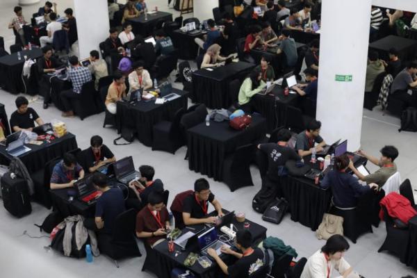 Garuda Hacks menjaring talenta para talenta muda untuk mengembangkan kemampuan dalam bidang teknologi.
