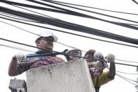 JIP Bersama Dinas Bina Marga Jakarta Turunkan Kabel Udara di Kebayoran Baru