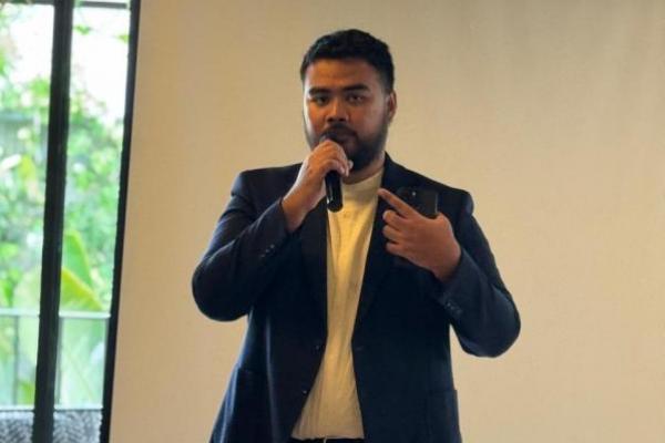 Ini merupakan komitmen perusahaan dalam menerapkan prinsip kepatuhan atas peraturan yang berlaku.