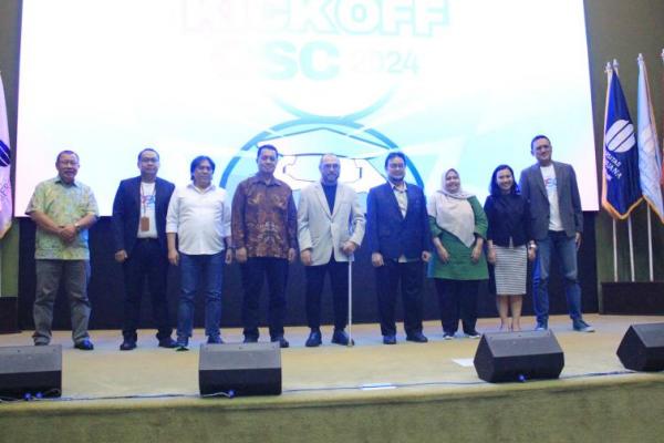 Untuk memperingati satu dekade OSC, kami akan menggelar berbagai kegiatan, mulai dari OSC CUP yang melibatkan lomba futsal, e-sport, hingga kompetisi pidato. Kegiatan ini dilaksanakan bersamaan dengan Kick Off OSC 2024.