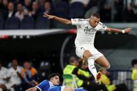 Mbappe Ketahuan "Clubbing", Fofana: Tak Perlu Dibesar-besarkan