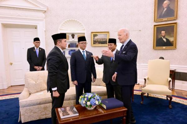 Presiden Republik Indonesia, Prabowo Subianto sedang melakukan kunjungan kenegaraan ke sejumlah negara sejak Jumat, 8 November 2024.