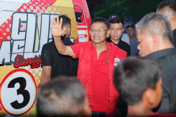 Tumbuhkan Ekonomi Lokal, Cagub Rusdy Mastura ke Pasar Inpres dan Pasar Lasoani