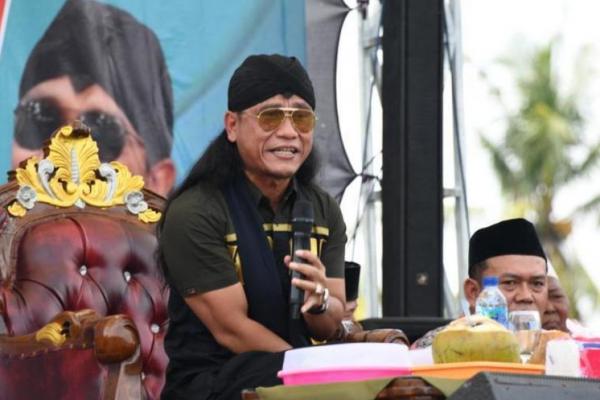 Kita menyayangkan kalau ada mungkin pernyataan-pernyataan yang tidak baik.