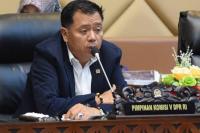Komisi V DPR Gelar Raker dengan Menhub Dudy