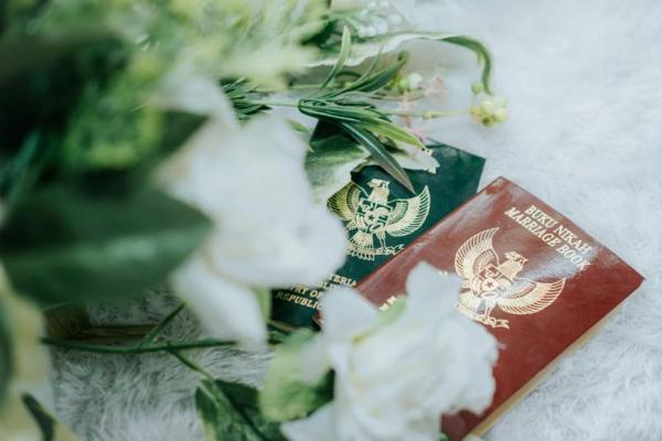 Akad nikah merupakan salah satu momen penting dalam prosesi pernikahan dalam agama Islam