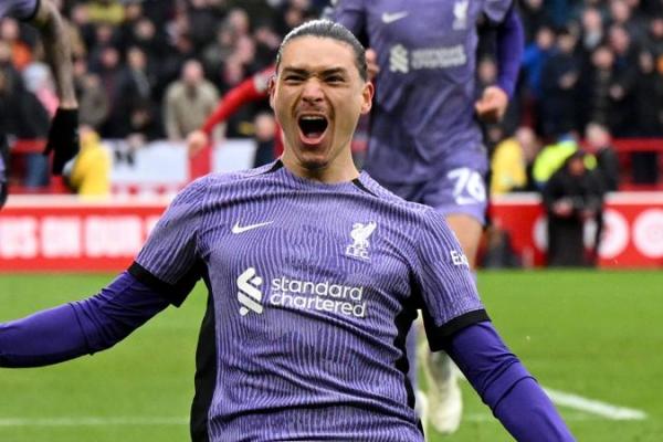 Liverpool bersiap-siap memagari penyerang utamanya, Darwin Nunez, yang saat ini menjadi incaran salah satu klub Liga Pro Saudi, Al-Hilal.