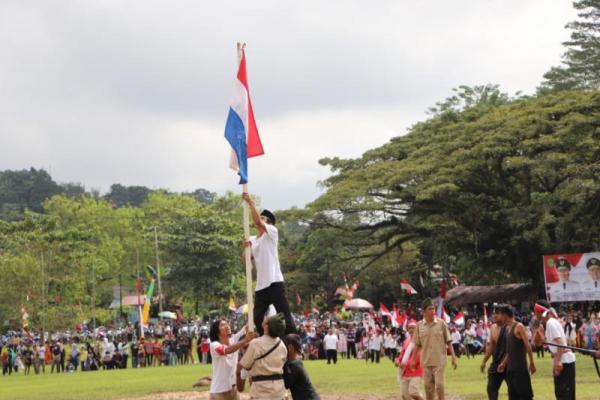 27 Januari menyimpan sederet peristiwa penting yang mencerminkan perjuangan, tragedi, dan inovasi di Indonesia