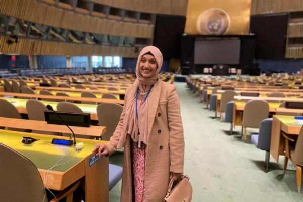 Nazma Khan merupakan seorang aktivis sosial dan perempuan asal Bangladesh yang kini menetap di New York, Amerika Serikat