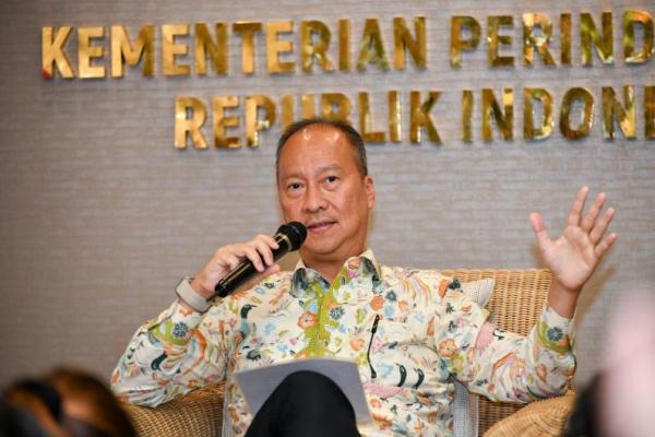 Menperin Agus Gumiwang Kartasasmita mengatakan sektor industri manufatur terbukti berperan sebagai tulang punggung perekonomian nasional