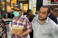 KPK Dalami Chat Suami Agustiani Tio Terkait Kasus Suap Hasto