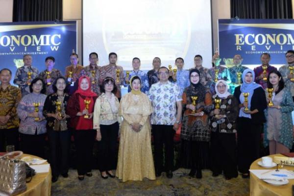 Bank DKI meraih penghargaan sebagai The Best Indonesia GCG Award IX 2025 kategoriini.