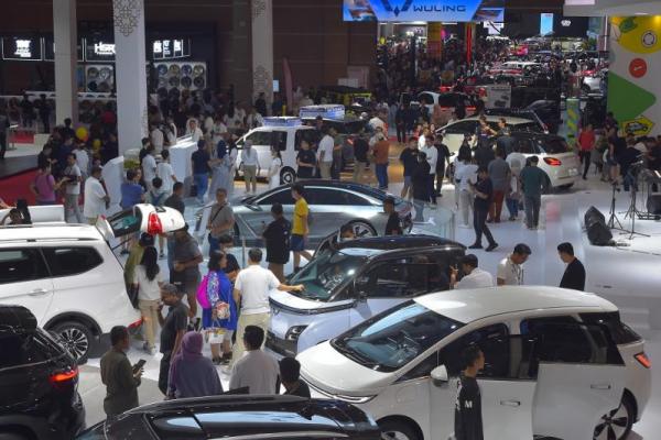 Wuling Motors (Wuling) mencatatkan angka pemesanan yang positif di ajang Indonesia International Motor Show (IIMS) 2025.
