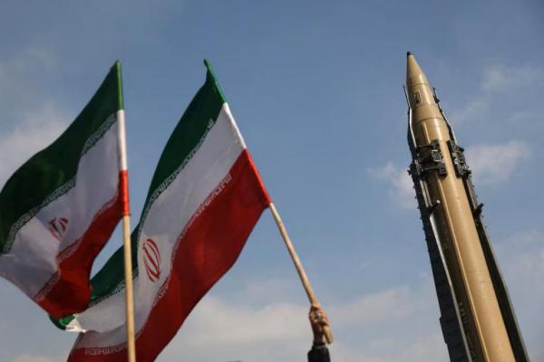 Dilema Penguasa Iran: Berunding dengan Trump atau Ekonomi Kian Rapuh