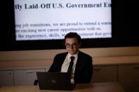 Perusahaan Teknologi China Coba Rekrut Pegawai AS yang Dipecat