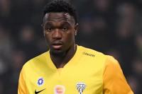 Chelsea Saingi MU dalam Perburuan Penjaga Gawang Angers