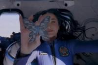 Wendy`s Meledek Katy Perry Usai Melakukan Penerbangan Luar Angkasa Blue Origin