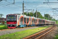 HUT TNI, KAI Commuter Operasikan 1.063 Perjalanan