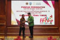Sabet Penghargaan dari PWI Jatim, Wamentrans: Pelecut untuk Meningkatkan Kinerja