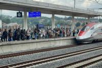 Whoosh Capai 9 Juta Penumpang, Kurangi Kemacetan dan Dorong Transportasi Ramah Lingkungan