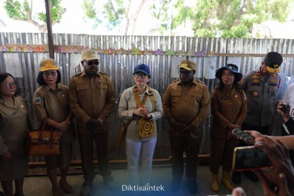 Wamen Stella Christie: SMA Unggul Garuda Optimalkan Potensi Papua