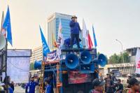 Sebelum Bubar, Massa Buruh GSBI Sampaikan Sejumlah Tuntutan di DPR