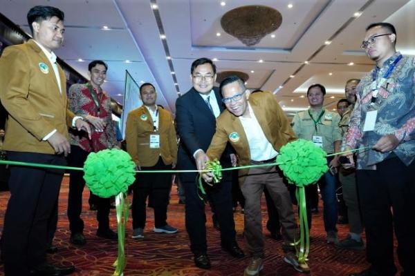 Teknologi dan Digitalisasi Kunci Utama Ketahanan Industri Sawit