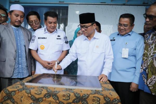 Mendes Harap SPPG BUMDes Panongan Tangerang Direplikasi Desa Lain