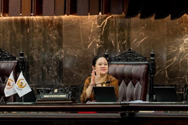 Tutup Sidang Forum Parlemen OKI, Puan Serukan Persatuan Dunia Islam Hadapi Krisis Global