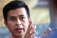 Mahasiswa Berbagai Kampus Jakarta Bagikan Paket Beras ke Warga, Pemerintah Kemana?