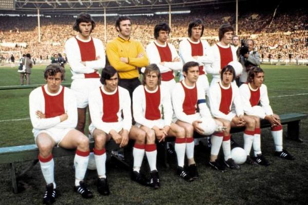 95 Persen Pemain Lokal, Begini Kisah Ajax Tiga Kali Rajai Eropa
