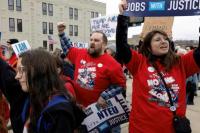 Ancaman PHK Massal Trump Dorong Pegawai AS Mengundurkan Diri